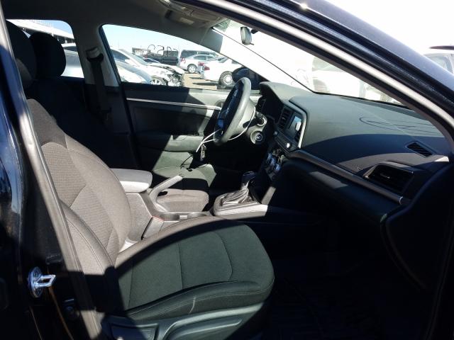 Photo 4 VIN: 5NPD74LF1KH457457 - HYUNDAI ELANTRA SE 