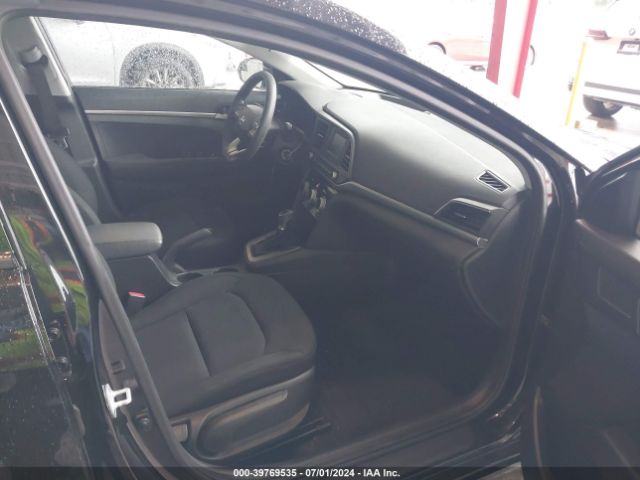 Photo 4 VIN: 5NPD74LF1KH463517 - HYUNDAI ELANTRA 