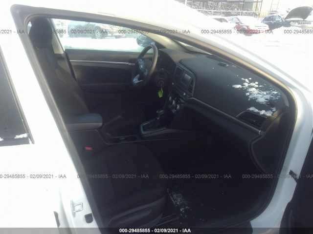 Photo 4 VIN: 5NPD74LF1KH468023 - HYUNDAI ELANTRA 