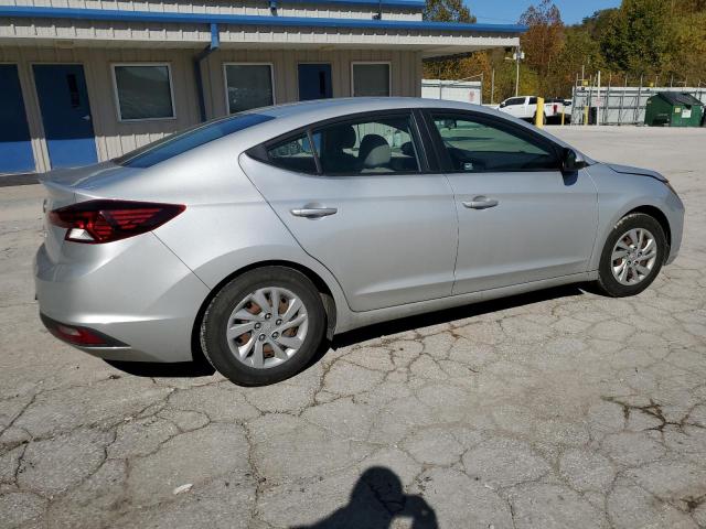 Photo 2 VIN: 5NPD74LF1KH472556 - HYUNDAI ELANTRA 