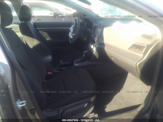 Photo 4 VIN: 5NPD74LF1KH473500 - HYUNDAI ELANTRA 