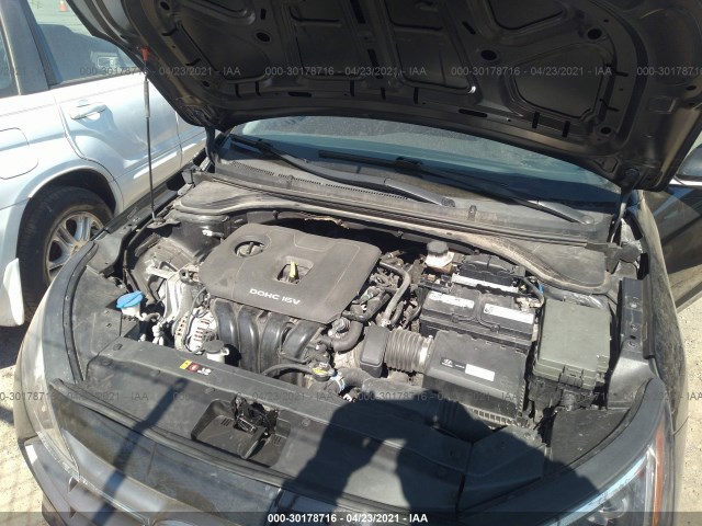 Photo 9 VIN: 5NPD74LF1KH480348 - HYUNDAI ELANTRA 