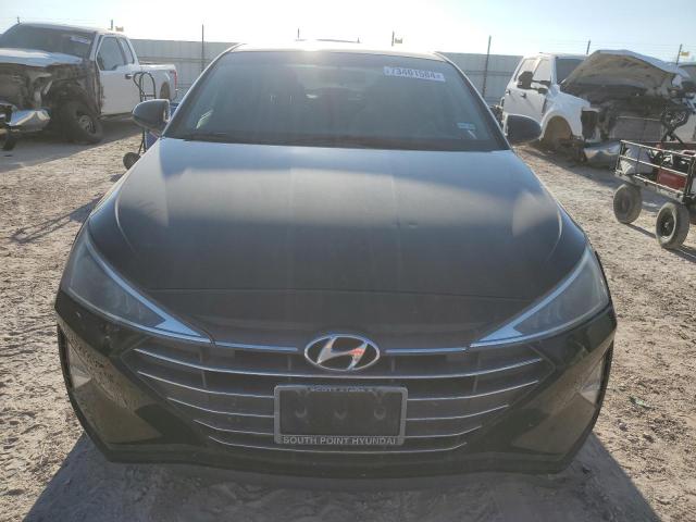 Photo 4 VIN: 5NPD74LF1KH488532 - HYUNDAI ELANTRA SE 