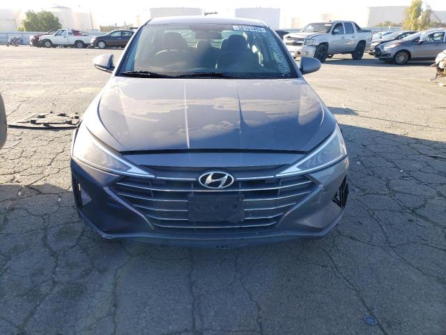 Photo 4 VIN: 5NPD74LF1KH490832 - HYUNDAI ELANTRA SE 