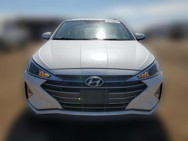 Photo 4 VIN: 5NPD74LF1KH493360 - HYUNDAI ELANTRA 