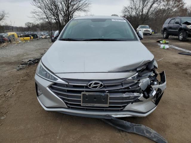 Photo 4 VIN: 5NPD74LF1KH494914 - HYUNDAI ELANTRA 