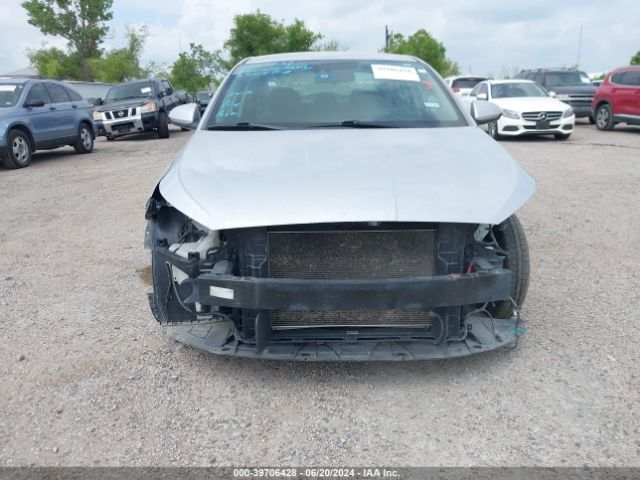 Photo 5 VIN: 5NPD74LF1LH539741 - HYUNDAI ELANTRA 