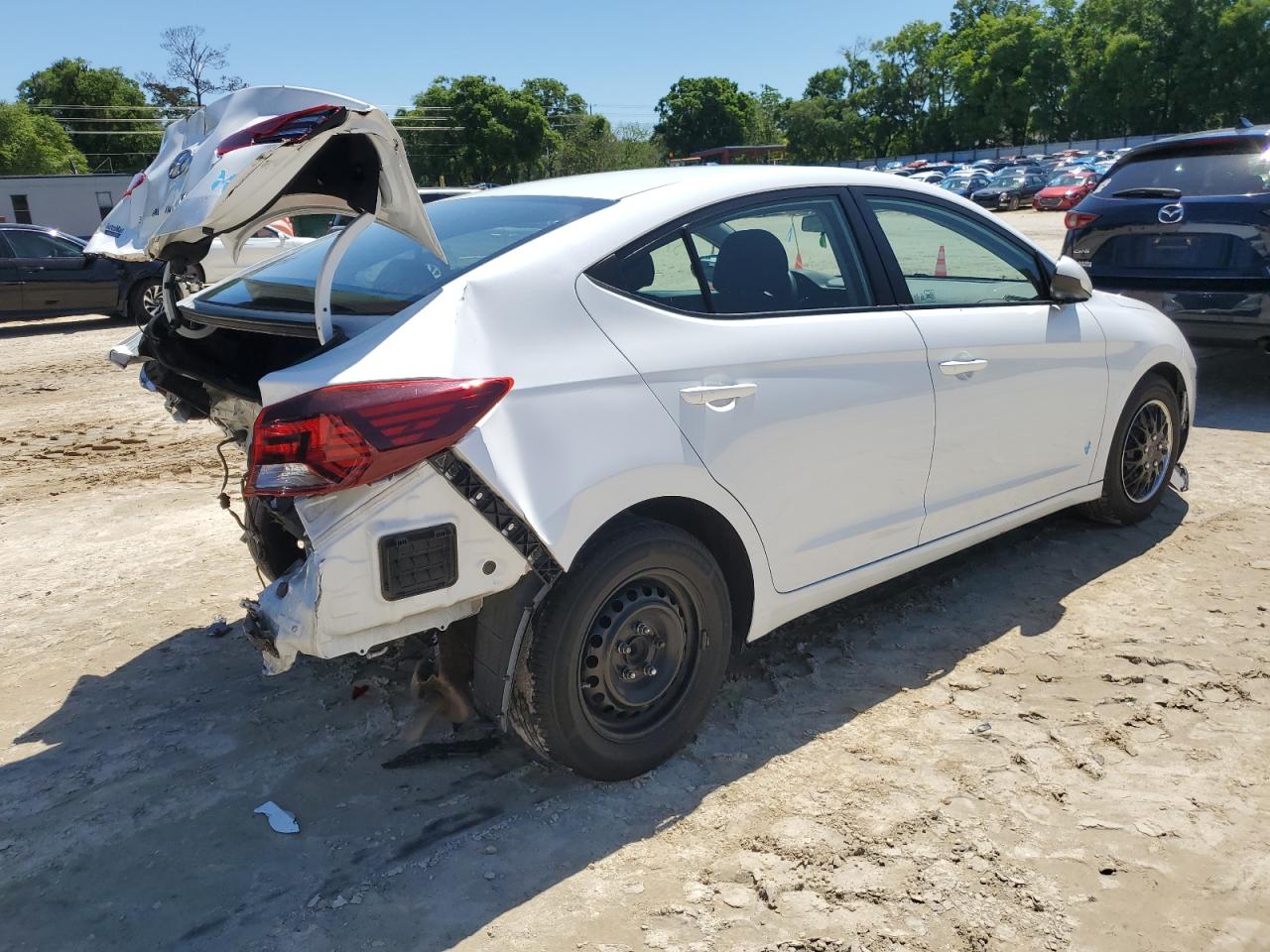 Photo 2 VIN: 5NPD74LF1LH593511 - HYUNDAI ELANTRA 