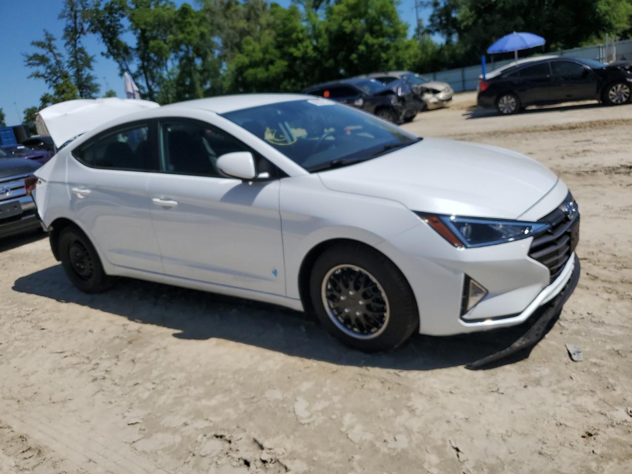 Photo 3 VIN: 5NPD74LF1LH593511 - HYUNDAI ELANTRA 