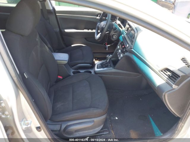 Photo 4 VIN: 5NPD74LF1LH593802 - HYUNDAI ELANTRA 