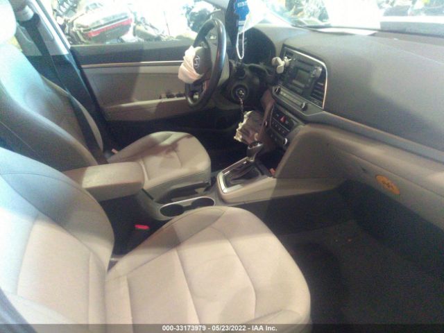 Photo 4 VIN: 5NPD74LF2HH072059 - HYUNDAI ELANTRA 