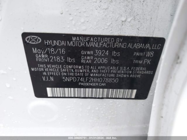 Photo 8 VIN: 5NPD74LF2HH078850 - HYUNDAI ELANTRA 