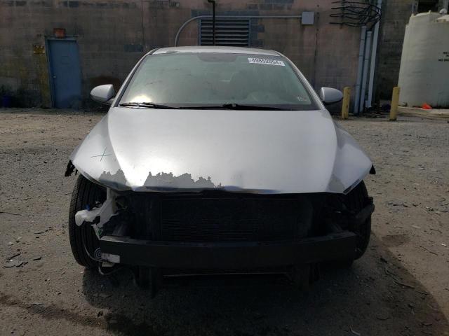 Photo 4 VIN: 5NPD74LF2HH084048 - HYUNDAI ELANTRA 