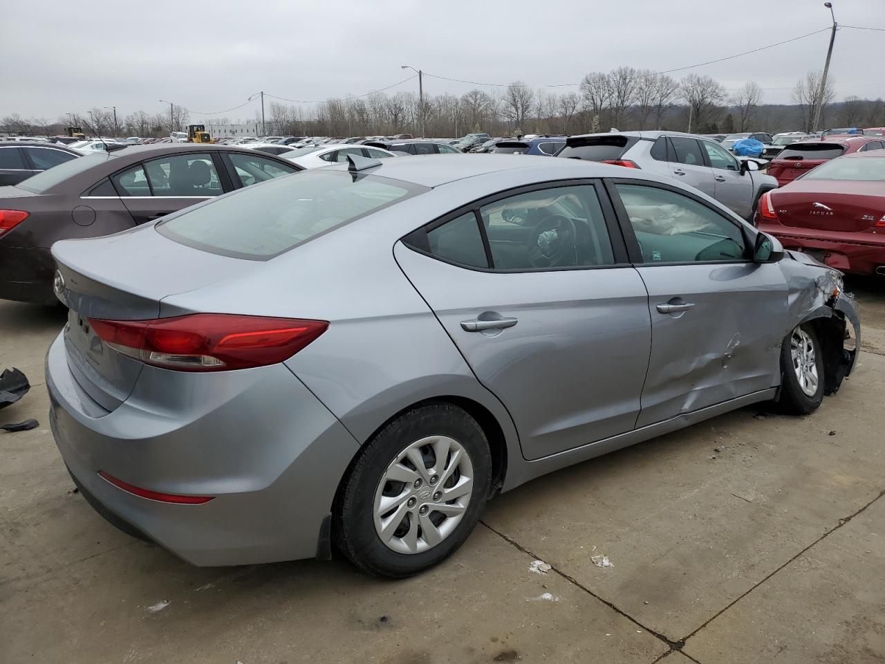 Photo 2 VIN: 5NPD74LF2HH088536 - HYUNDAI ELANTRA 