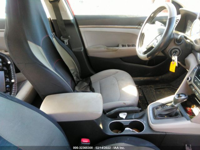 Photo 4 VIN: 5NPD74LF2HH099231 - HYUNDAI ELANTRA 