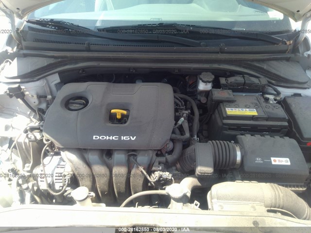 Photo 9 VIN: 5NPD74LF2HH101429 - HYUNDAI ELANTRA 