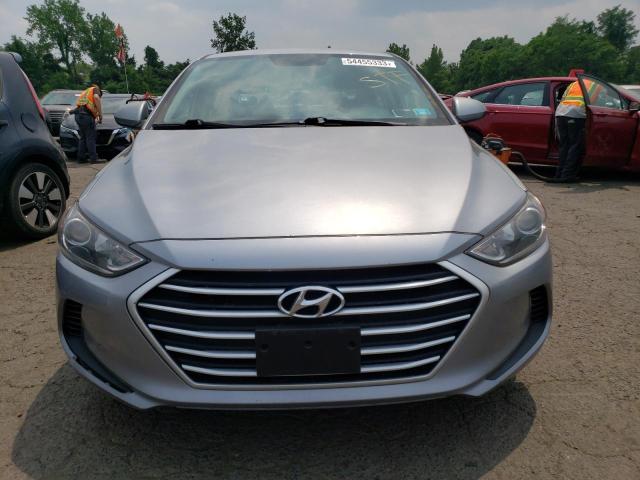 Photo 4 VIN: 5NPD74LF2HH104380 - HYUNDAI ELANTRA SE 