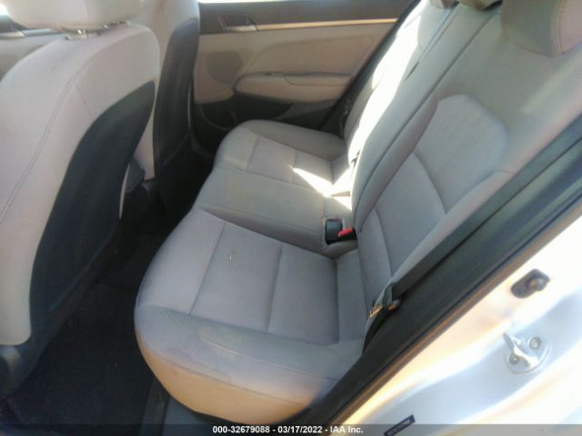 Photo 7 VIN: 5NPD74LF2HH104444 - HYUNDAI ELANTRA 