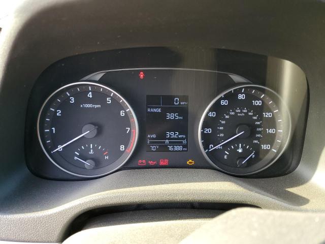 Photo 8 VIN: 5NPD74LF2HH105674 - HYUNDAI ELANTRA SE 