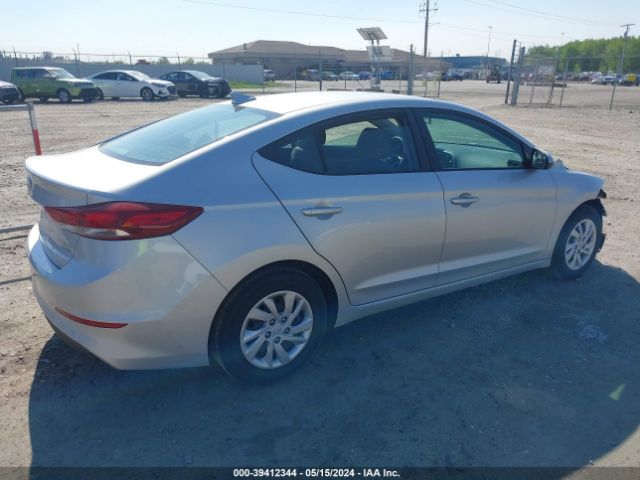 Photo 3 VIN: 5NPD74LF2HH113239 - HYUNDAI ELANTRA 