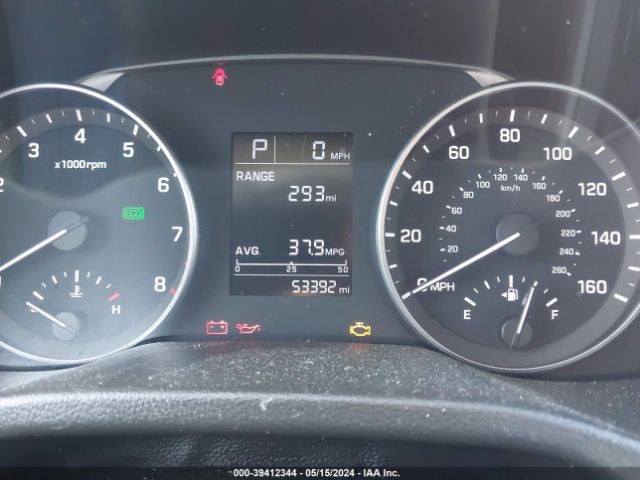 Photo 6 VIN: 5NPD74LF2HH113239 - HYUNDAI ELANTRA 