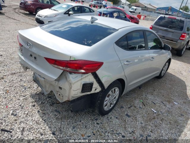 Photo 3 VIN: 5NPD74LF2HH125813 - HYUNDAI ELANTRA 