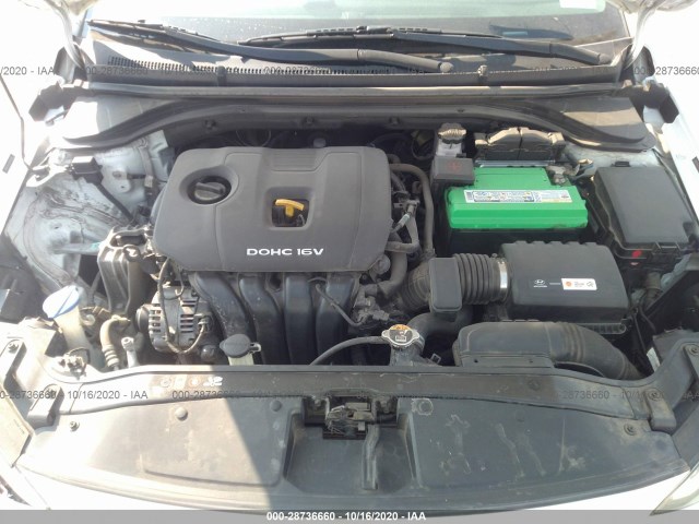 Photo 9 VIN: 5NPD74LF2HH149349 - HYUNDAI ELANTRA 