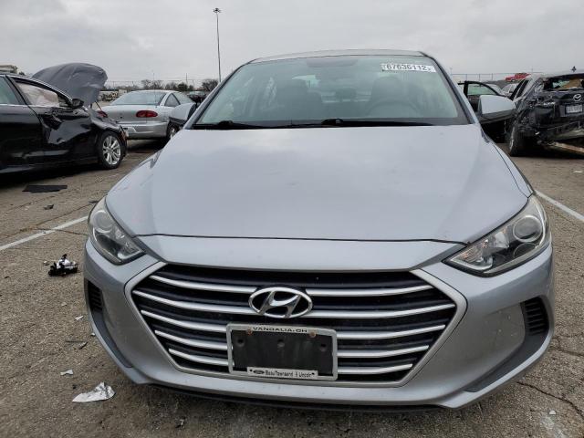 Photo 4 VIN: 5NPD74LF2HH151831 - HYUNDAI ELANTRA SE 