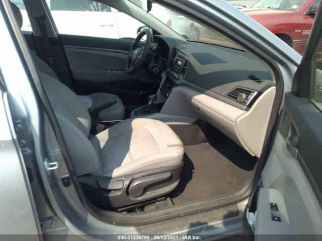 Photo 4 VIN: 5NPD74LF2HH170170 - HYUNDAI ELANTRA 