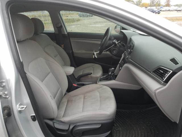 Photo 4 VIN: 5NPD74LF2HH179578 - HYUNDAI ELANTRA SE 