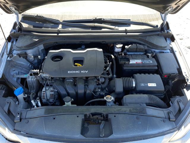 Photo 6 VIN: 5NPD74LF2HH193268 - HYUNDAI ELANTRA 