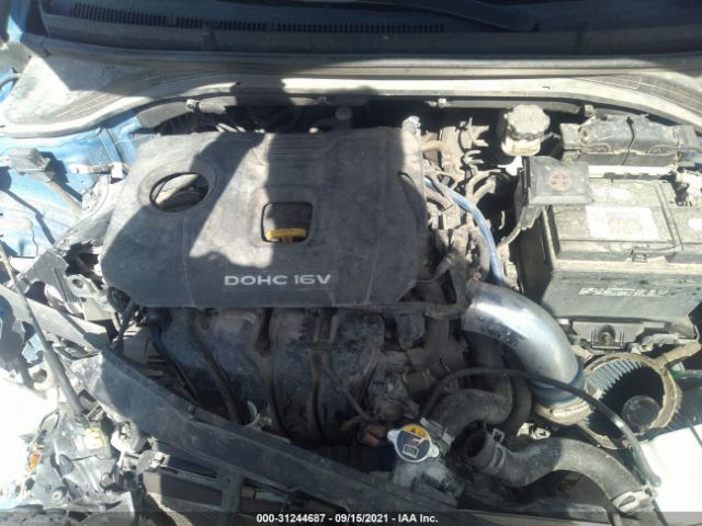 Photo 9 VIN: 5NPD74LF2HH212370 - HYUNDAI ELANTRA 