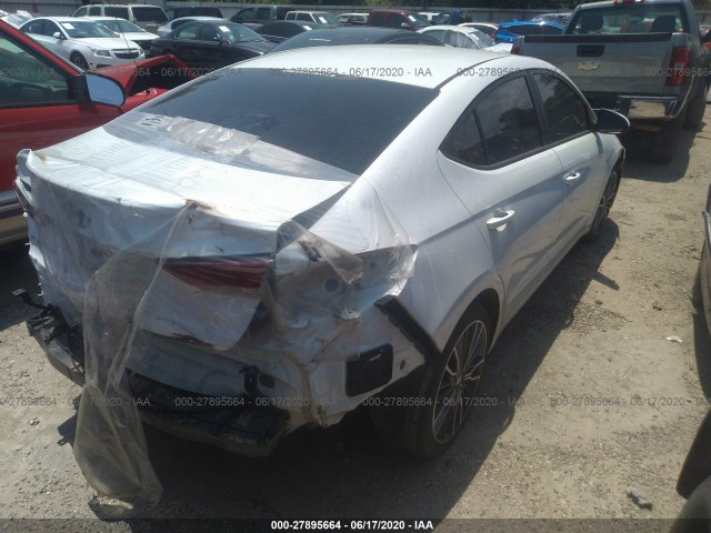 Photo 3 VIN: 5NPD74LF2JH244712 - HYUNDAI ELANTRA 