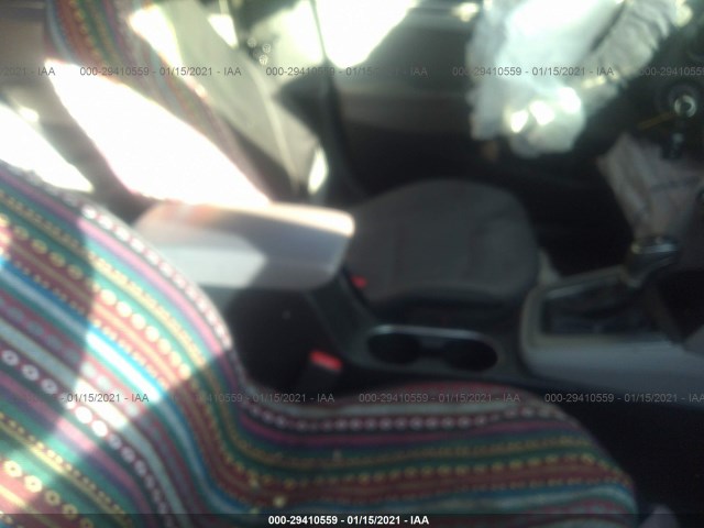 Photo 4 VIN: 5NPD74LF2JH335768 - HYUNDAI ELANTRA 