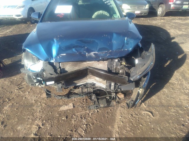 Photo 5 VIN: 5NPD74LF2JH335768 - HYUNDAI ELANTRA 