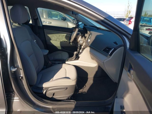 Photo 4 VIN: 5NPD74LF2JH401106 - HYUNDAI ELANTRA 