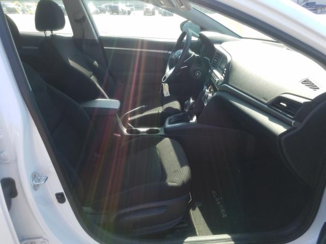 Photo 4 VIN: 5NPD74LF2KH448105 - HYUNDAI ELANTRA SE 