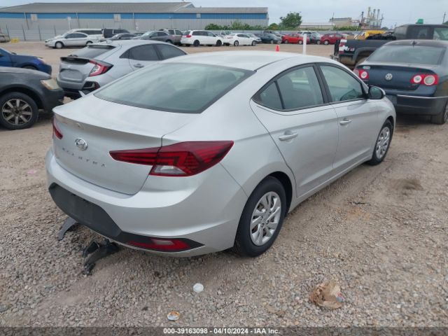 Photo 3 VIN: 5NPD74LF2KH458875 - HYUNDAI ELANTRA 