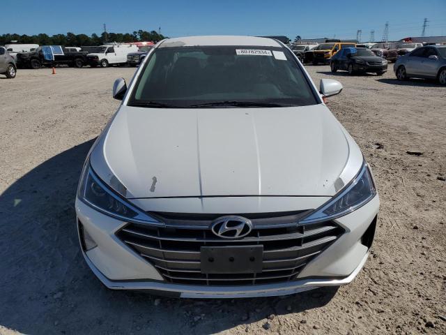 Photo 4 VIN: 5NPD74LF2KH470539 - HYUNDAI ELANTRA SE 