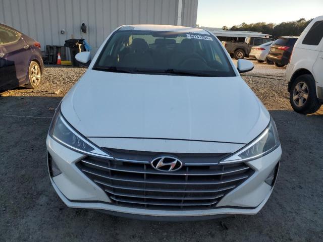 Photo 4 VIN: 5NPD74LF2KH472016 - HYUNDAI ELANTRA 