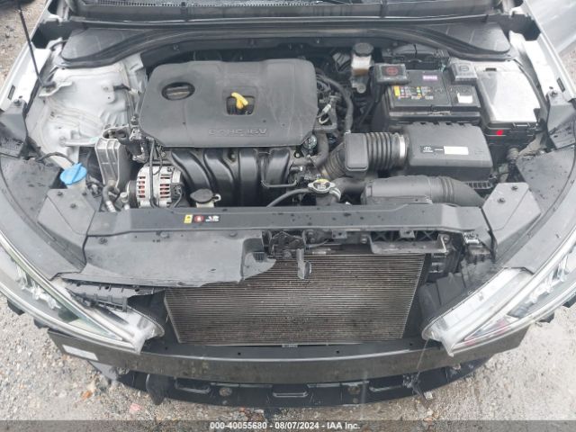 Photo 9 VIN: 5NPD74LF2KH496042 - HYUNDAI ELANTRA 