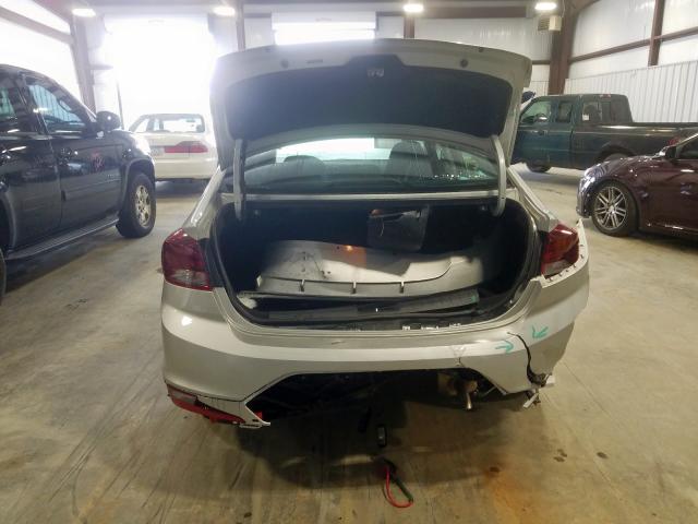 Photo 8 VIN: 5NPD74LF2KH496350 - HYUNDAI ELANTRA SE 