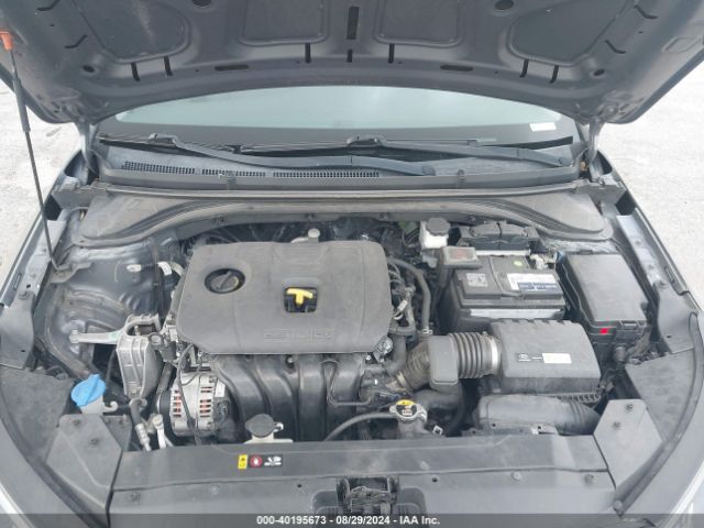 Photo 9 VIN: 5NPD74LF2KH497353 - HYUNDAI ELANTRA 