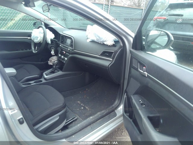 Photo 4 VIN: 5NPD74LF2LH596398 - HYUNDAI ELANTRA 