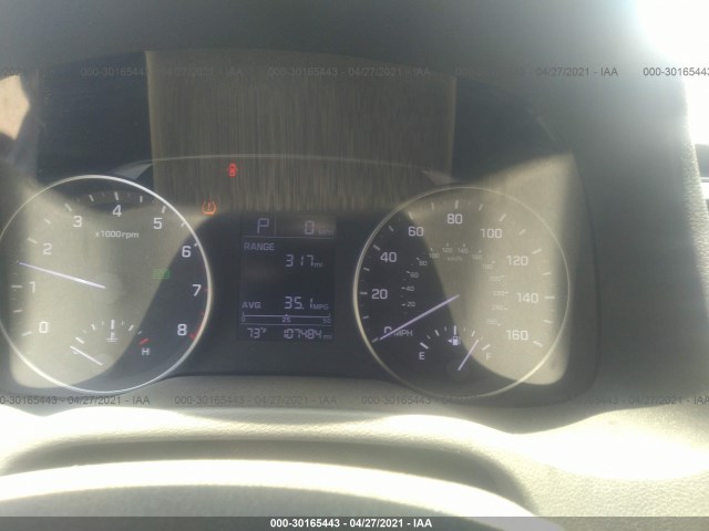 Photo 6 VIN: 5NPD74LF3HH048854 - HYUNDAI ELANTRA 