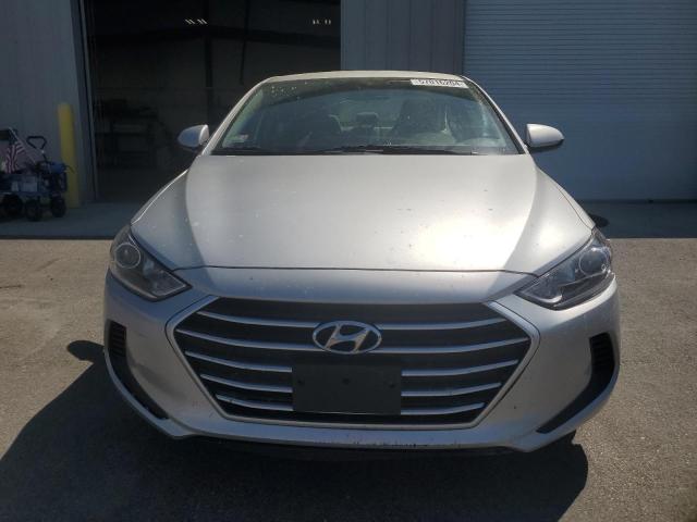 Photo 4 VIN: 5NPD74LF3HH067839 - HYUNDAI ELANTRA SE 