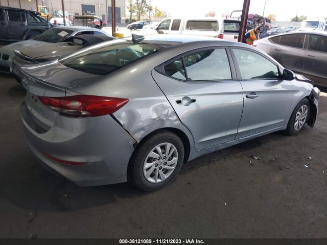 Photo 3 VIN: 5NPD74LF3HH081420 - HYUNDAI ELANTRA 