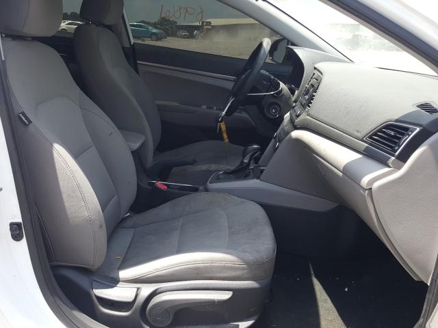 Photo 4 VIN: 5NPD74LF3HH126081 - HYUNDAI ELANTRA SE 