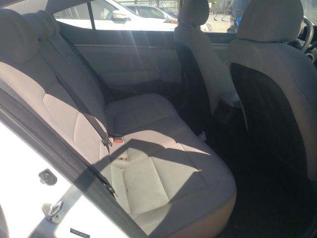 Photo 5 VIN: 5NPD74LF3HH126842 - HYUNDAI ELANTRA SE 