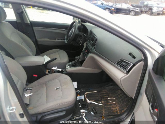 Photo 4 VIN: 5NPD74LF3HH127280 - HYUNDAI ELANTRA 